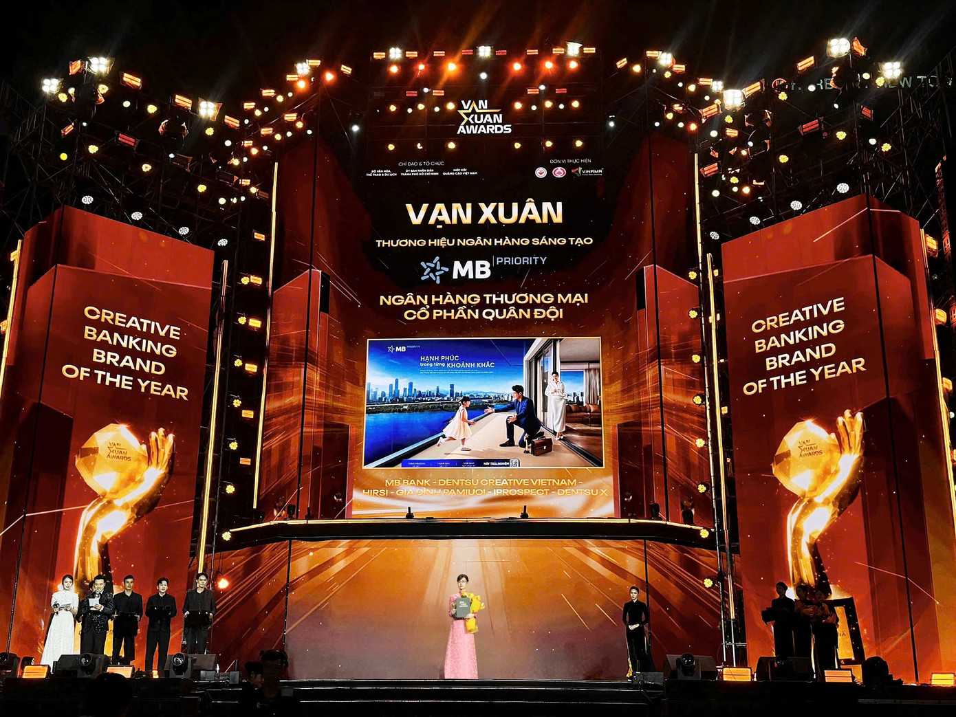 Vạn Xuân Awards 2025: MB và hành trình sáng tạo vì hạnh phúc con người